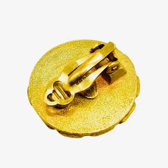 Chanel 24k Gold-Plated Black Clip-on Earrings - Picture 8 of 9